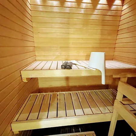 Aarni ブオカッティ